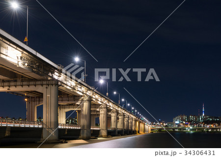 盤浦大橋夜景(韓国 ソウル) 盤浦大橋夜景(韓国 ソウル) 34306431