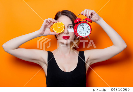 Woman using eye patch for her eyes  34310069