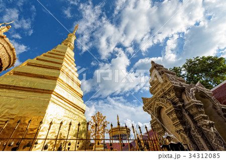 Wat Phra That Cho Hae Temple 34312085