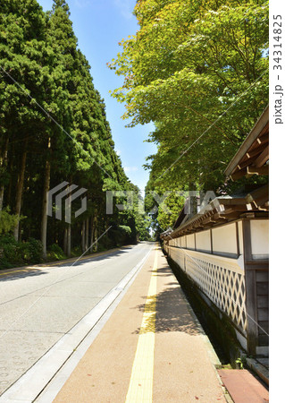 【和歌山県】高野山の道路 【和歌山県】高野山の道路 34314825