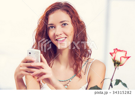 Texting massages at cafe Texting massages at cafe 34315282