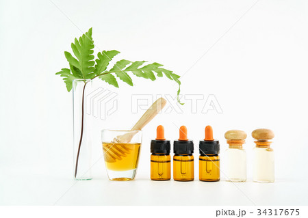 Ingredients of skin care products. 34317675