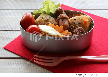 栗とどんぐりのお弁当 栗とどんぐりのお弁当 34319907