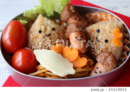 栗とどんぐりのお弁当 栗とどんぐりのお弁当 34319933