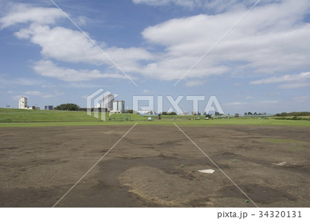 河川敷 野球場 34320131