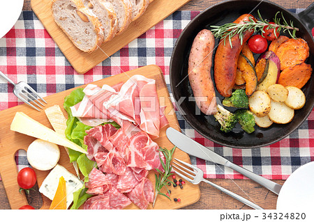 スキレット　料理　真俯瞰 34324820