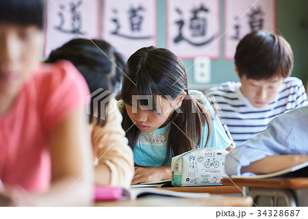 小学校 授業 教室 34328687