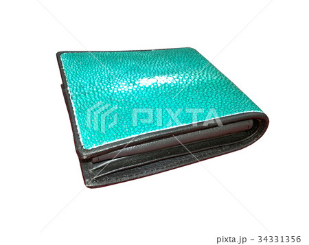 Wallet made of stingray skin 34331356