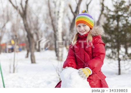 Winter activity Winter activity 34339803