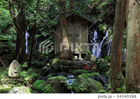 胴腹滝     どうはらたき	 34340388