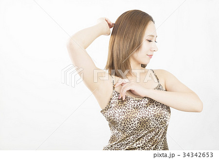 ビューティ　脇　脱毛 34342653