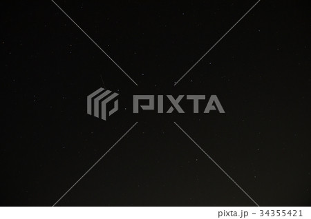 北斗七星と人工衛星の軌跡 34355421