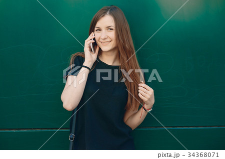 girl near wall 34368071