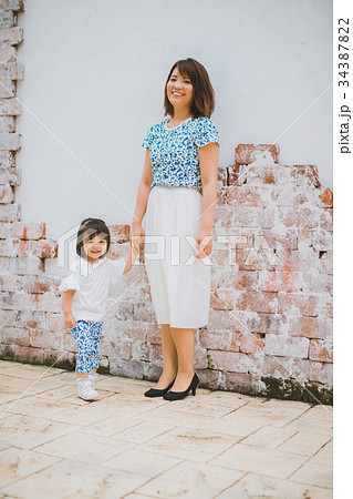 Parenting Parenting 34387822