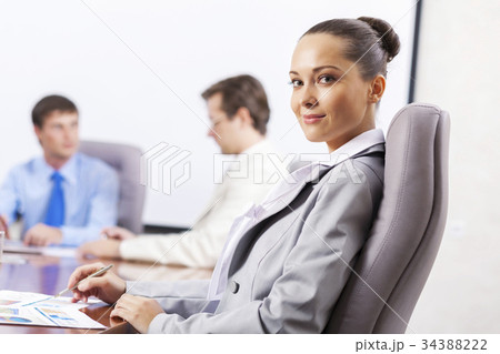 Business team meeting 34388222