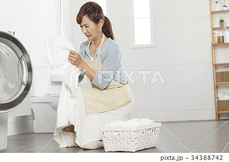 40代 感情 見下ろす 34388742