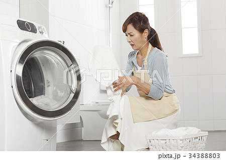 見下ろす 見おろす 洗濯 34388803