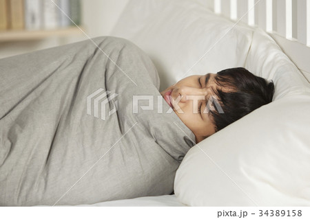 男 男性 男の子 34389158