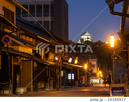 犬山城下町 夜景の写真素材