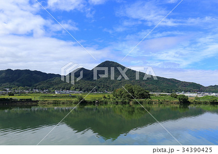 千股池からの二上山 34390425