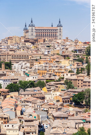 Aerial view of toledo city and alcazar,Spain 34396787