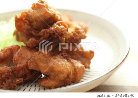 鶏肉の唐揚げ 34398540