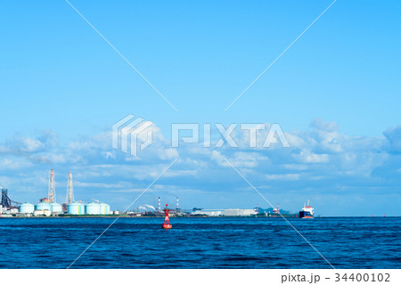 夏の北九州のプラント 34400102