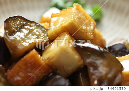 茄子と厚揚げの炒め煮 茄子と厚揚げの炒め煮 34401530