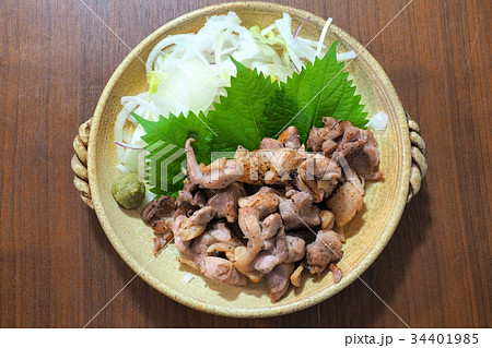 地鶏の炭火焼 34401985