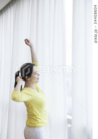 笑顔 微笑 微笑み 34408604