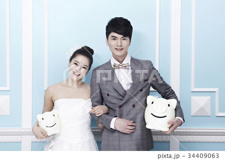 貯金箱 新婚夫婦 カップル 34409063