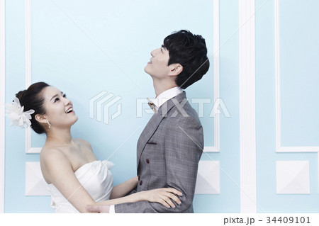 新婚夫婦 楽しみ 楽しさ 34409101