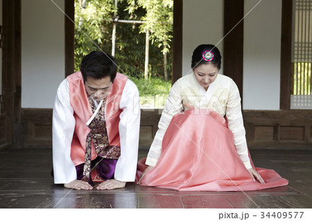 祝日 夫婦 韓国人 34409577