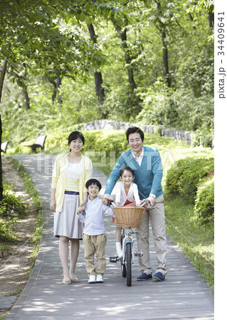 家族 ファミリー 公園 34409641