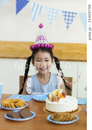 二つ結び ツインテール 誕生日パーティー 34409706
