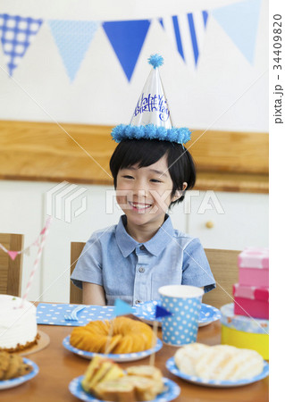 誕生日 誕生日パーティー 少年 34409820