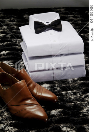 靴 ハイヒール 蝶ネクタイ 34409986