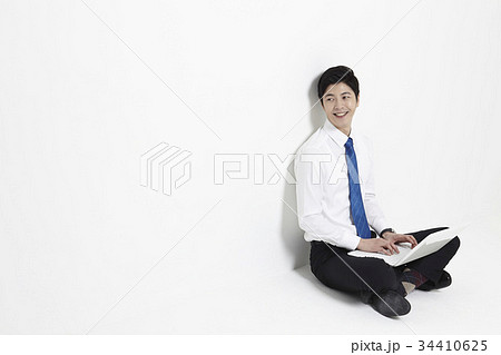 ビジネス ビジネスマン 笑い 34410625