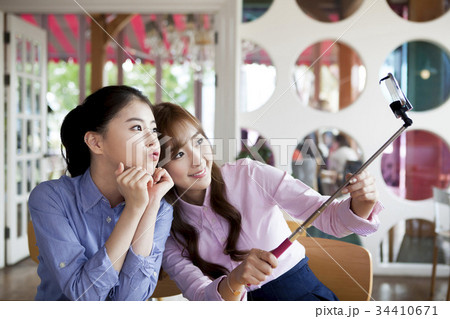 セルフカメラ 自撮り セルカ 34410671