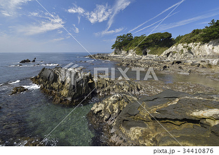 三浦半島 秋の荒崎公園 弁天島の磯 三浦半島 秋の荒崎公園 弁天島の磯 34410876