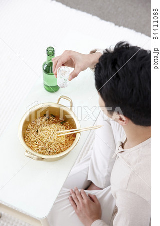 であれば、 焼酎 量は鍋 34411083