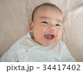 笑顔の赤ちゃん 34417402