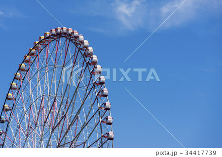 青空の中の観覧車 ferriswheel 青空の中の観覧車 ferriswheel 34417739