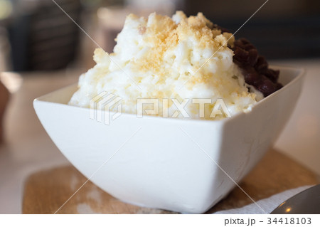 Shaved ice with red bean and milk. Shaved ice with red bean and milk. 34418103