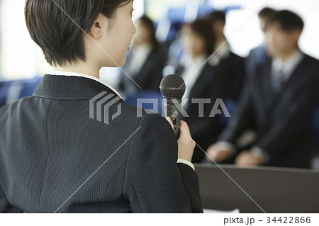 ビジネス　会社の式典 34422866
