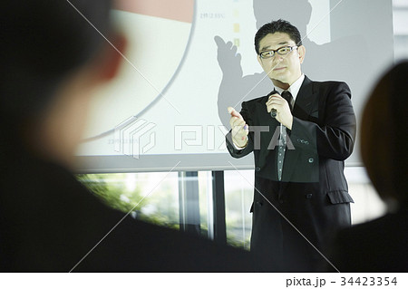 ビジネスセミナー ビジネスセミナー 34423354