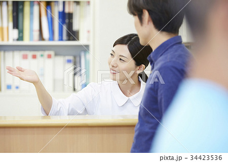 病院 受付 看護師 医療事務の写真素材