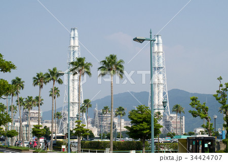 椰子の木の向こうの発電所 椰子の木の向こうの発電所 34424707