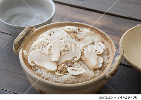 matsutake rice matsutake rice 34429700