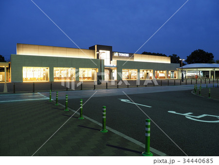 夜のサービスエリア(常磐道 友部SA) 夜のサービスエリア(常磐道 友部SA) 34440685